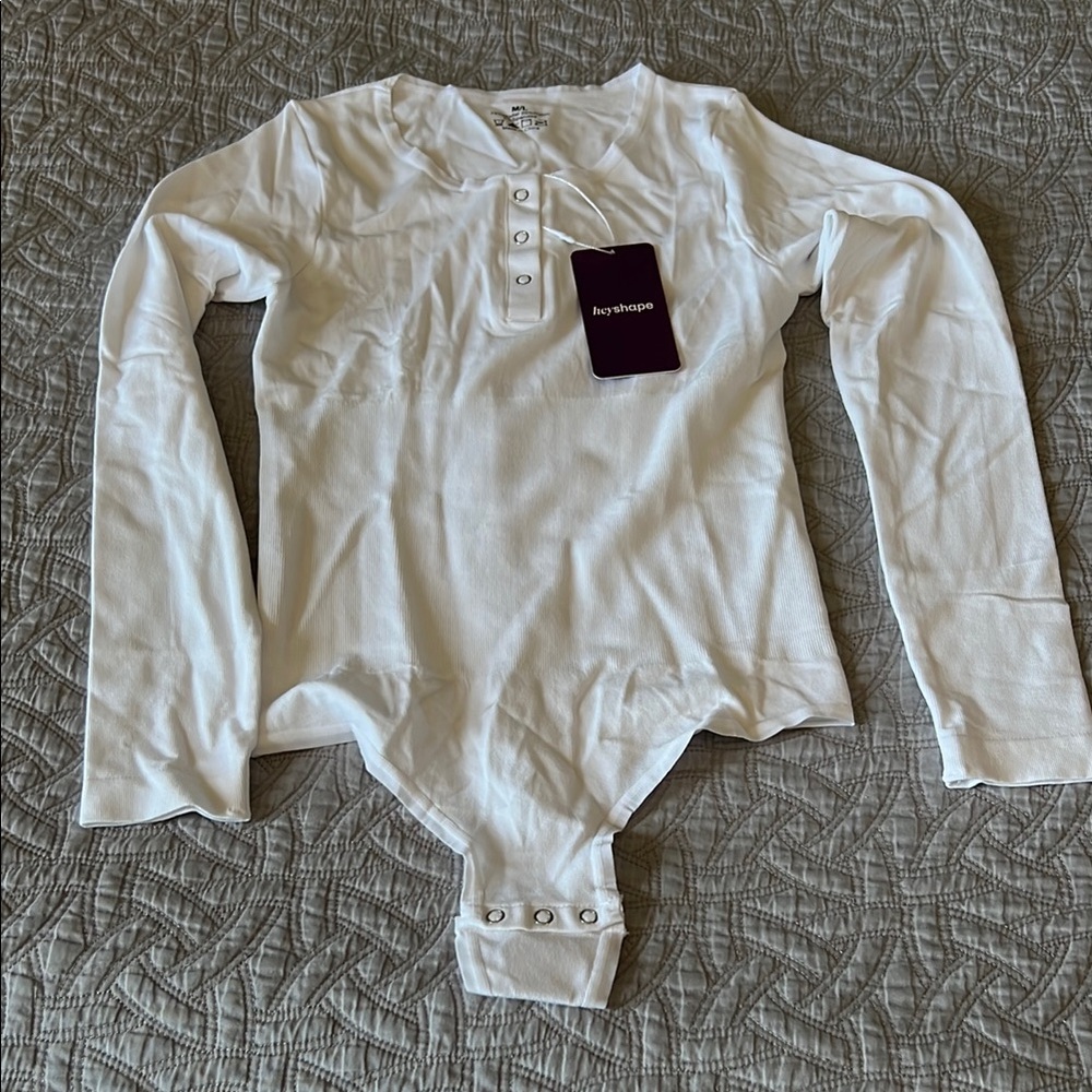NWT Hey Shape White Long Sleeve Bodysuit